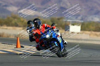 media/Jan-09-2022-SoCal Trackdays (Sun) [[2b1fec8404]]/Turn 14 (10am)/